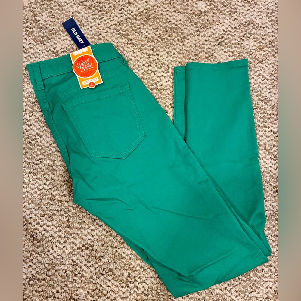 Old Navy Women's Vibrant Green super skinny size 6 pants NWT